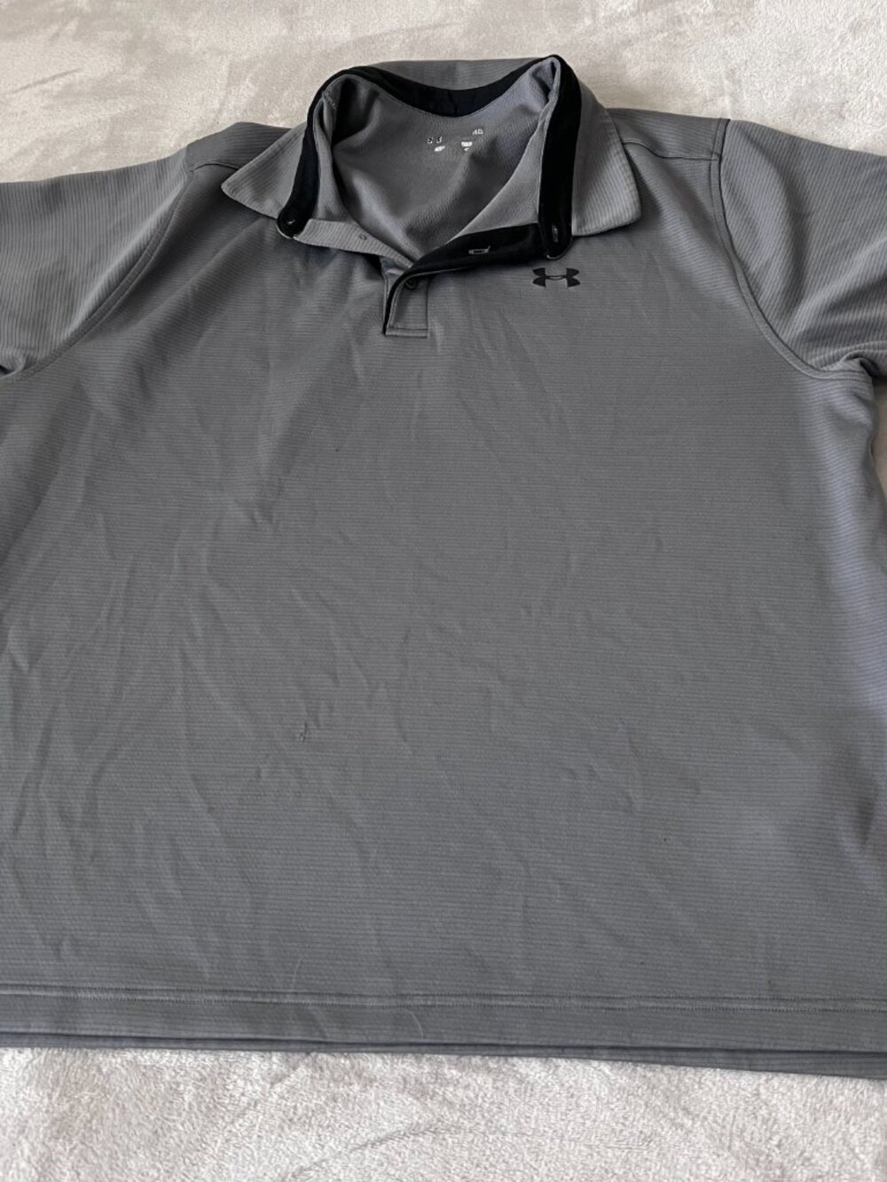 Under Armour Men's Tech Polo Charcoal Gray XXL Black Ribbed Collar